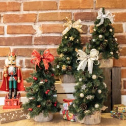 Creative Home Mini Sapin De Noel Artificiel Rouge 40 Cm | Petit Sapin De Noel Artificiel | Décoration Noel Petit Bureau | Sapin De Noël Artificiel -Homcom Boutique 5060530139316 7