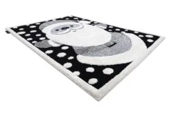 Tapis Enfant Moderne JOY Santa Père Noël, Pour Enfants - Structurel Deux Niveaux De Polaire Noir / Crème 140x190 Cm 7 Tapis Enfant Moderne JOY Santa Père Noël, Pour Enfants - Structurel Deux Niveaux De Polaire Noir / Crème 140x190 Cm -Homcom Boutique 5903824421363 3