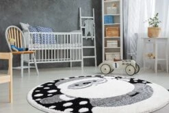 Tapis Enfant Moderne JOY Cercle Santa Père Noël, Pour Enfants - Structurel Deux Niveaux De Polaire Noir / Crème Cercle 120 Cm 8 Tapis Enfant Moderne JOY Cercle Santa Père Noël, Pour Enfants - Structurel Deux Niveaux De Polaire Noir / Crème Cercle 120 Cm -Homcom Boutique 5903824421561 4