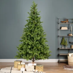 Sapin De Noël En Pin Allison H 240 X ø 152 Cm Pour Une Ambiance Festive Et Chaleureuse -Homcom Boutique 8718532572088 5